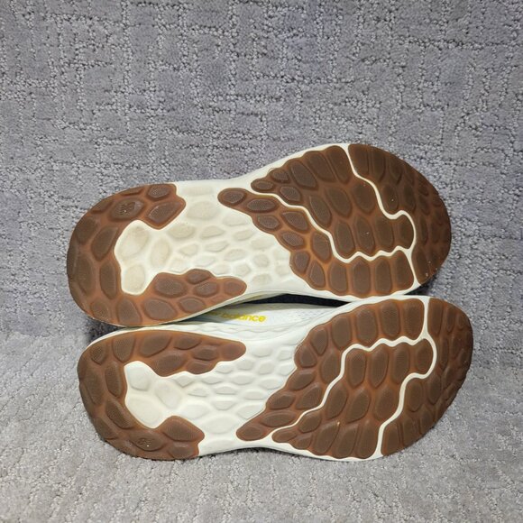 New Balance Fresh Foam Arishi v4 Unisex Size US W9.5 M8 Sea Salt Running Shoes - Picture 8 of 9